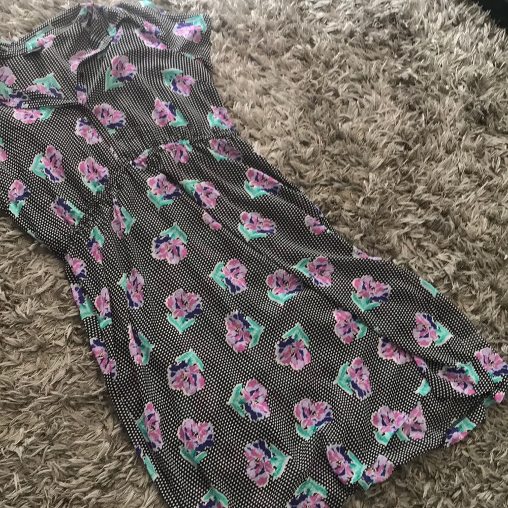 Dress - Picture 3 of 4